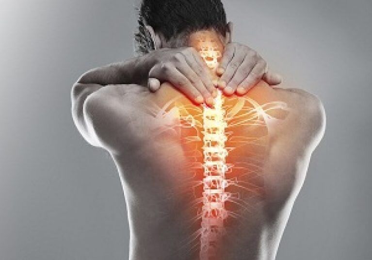 S torakalnom osteohondrozom mijenja se struktura koštanog tkiva kralježaka